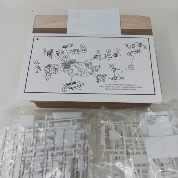 World War 2 Jeep Mpc model kit - Picture 3 of 10